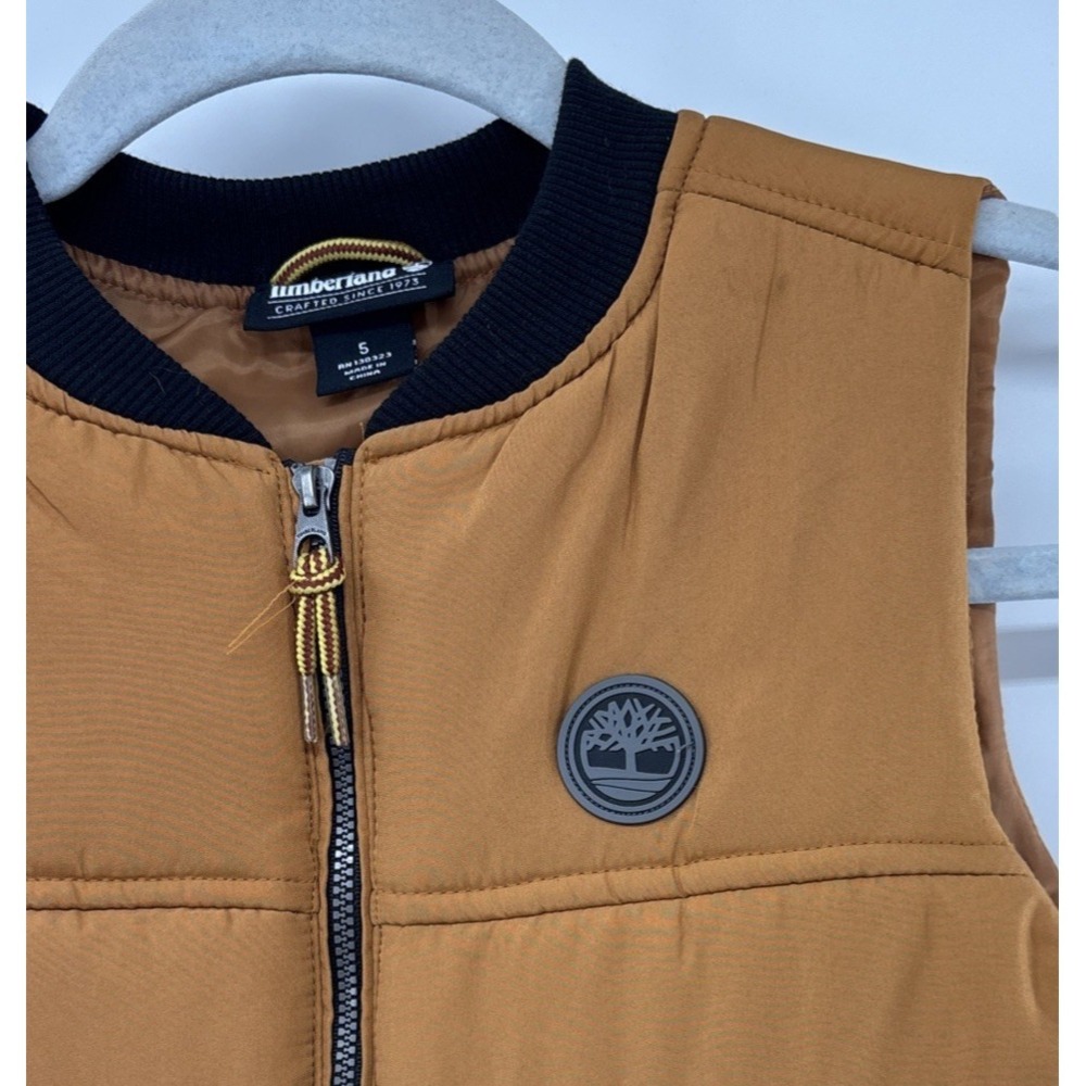 Timberland Outdoor Puffer Vest Jacket  Boy Sz 5T Camp Fall Winter‎ Pockets - Picture 3 of 8